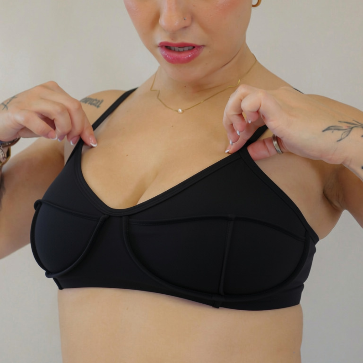 Luna Top · Black