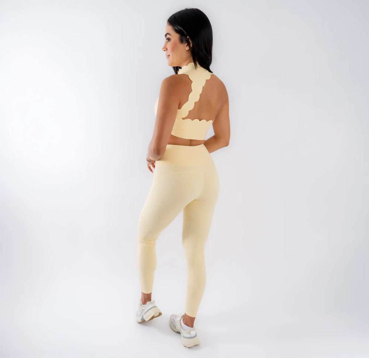 Wave Crop Set · Butter
