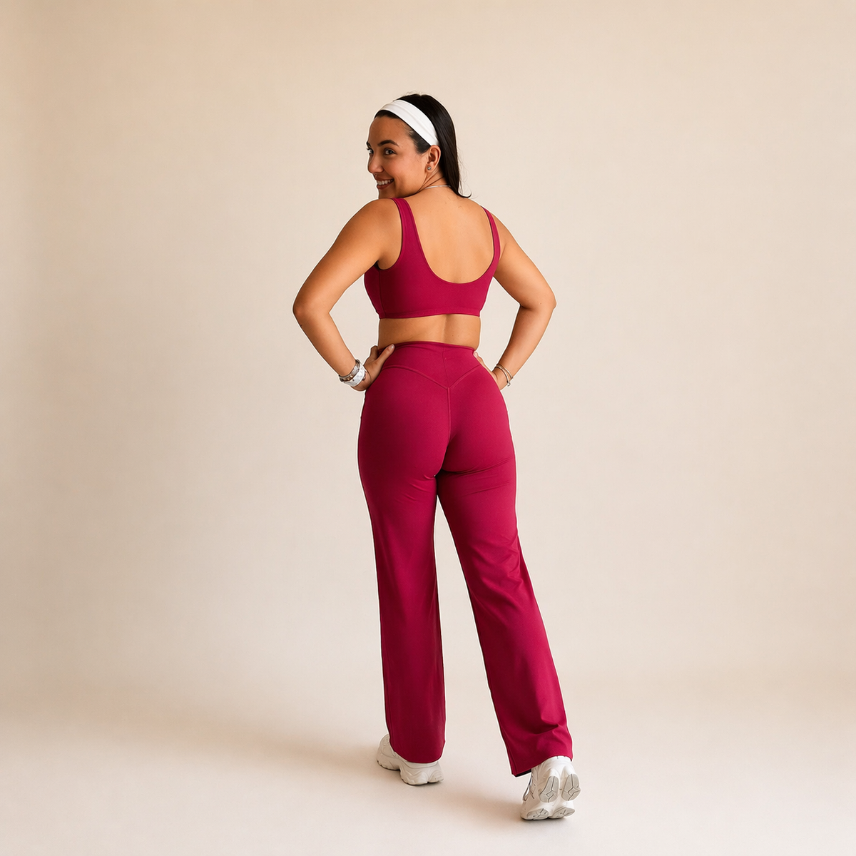 Vela Wide-Leg · Crimson