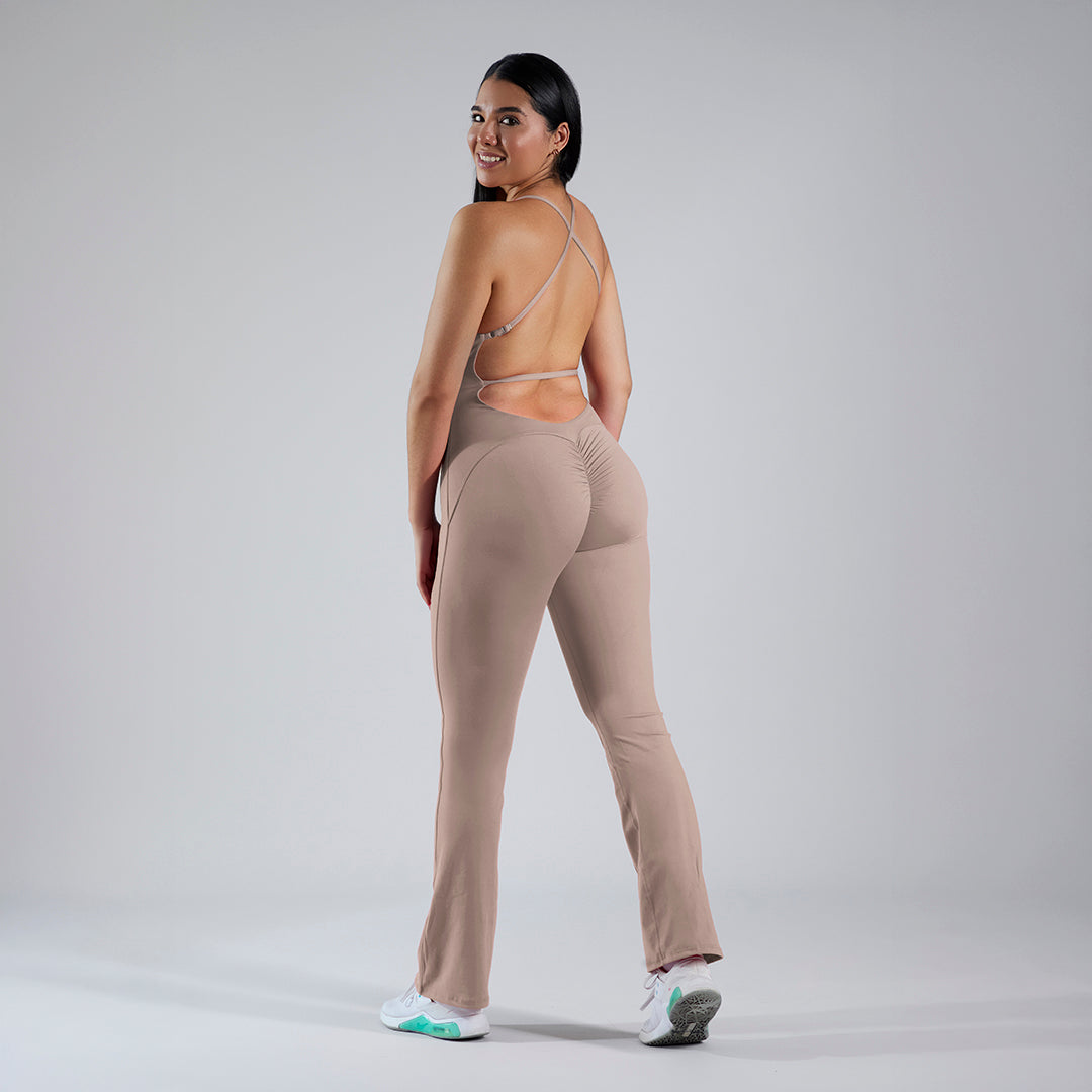 Aura Cross Flare · Nude