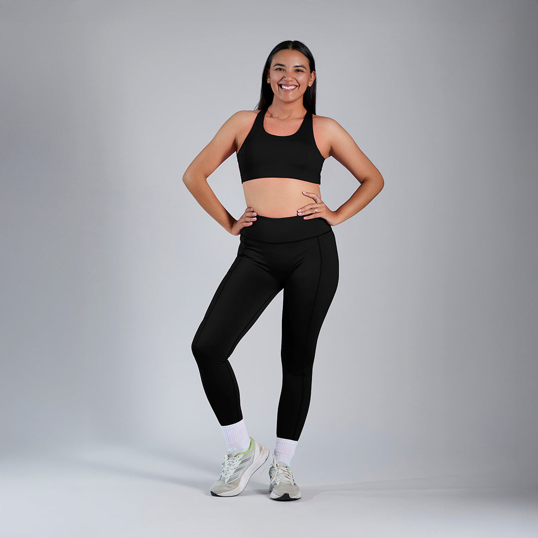 Aura Cross Bra · Black