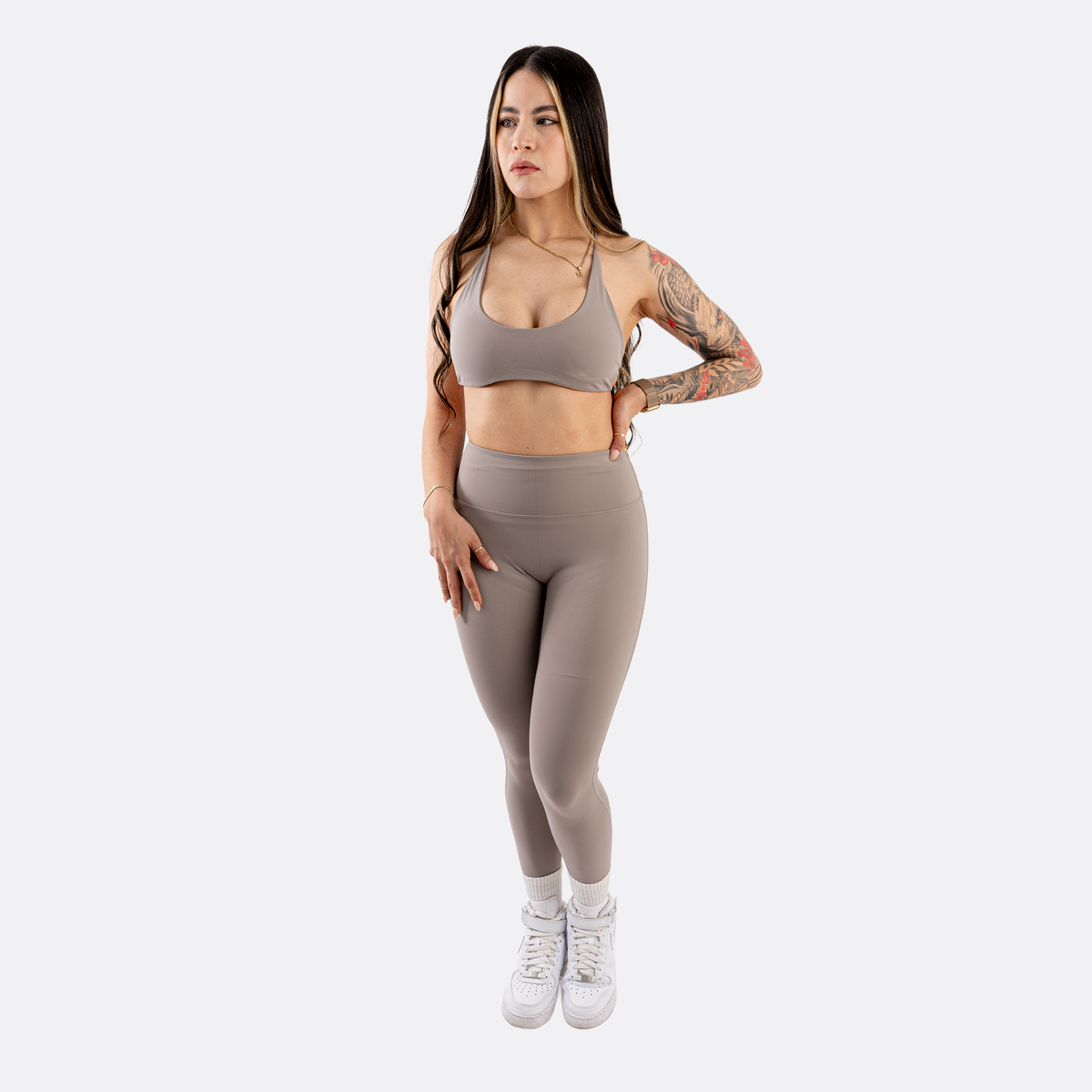 Sculpt Cross · Grey